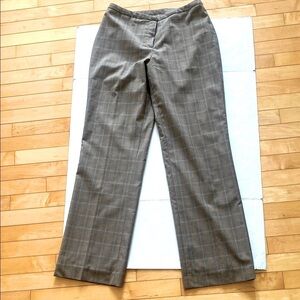 JONES NEW YORK Classic Women’s plaid Tan fully lined Dress  leg Pants size 10